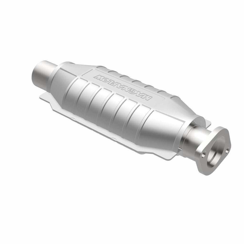 MagnaFlow Exhaust Products 23617 Standard Grade Direct-Fit Catalytic Converter for Select Nissan D21