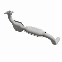 Load image into Gallery viewer, MagnaFlow Exhaust Products 5481238 California CARB Direct-Fit Catalytic Converter for Select Ford F-150