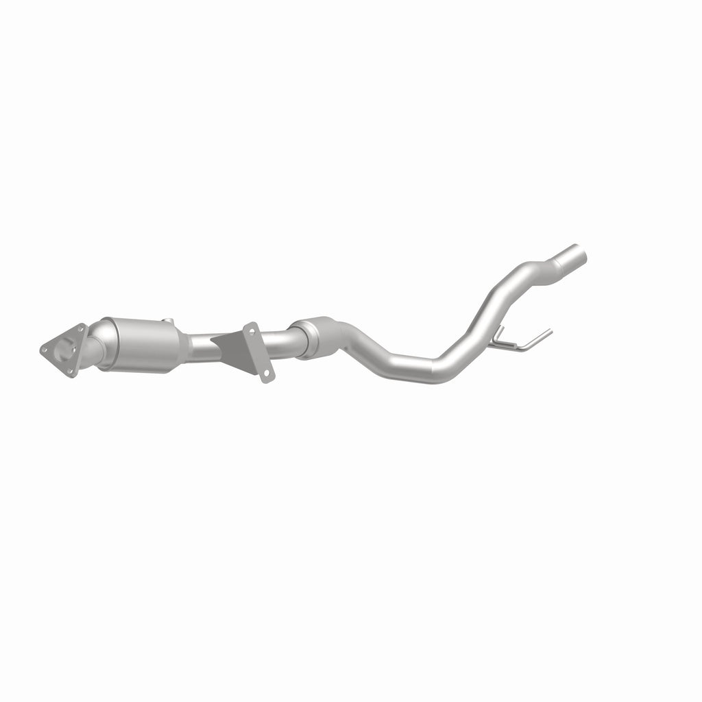 MagnaFlow Exhaust Products 52410 OEM Grade Direct-Fit Catalytic Converter for Select Porsche Cayenne, Volkswagen Touareg