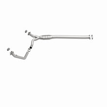 Load image into Gallery viewer, MagnaFlow Exhaust Products 51350 OEM Grade Direct-Fit Catalytic Converter for Select Chevrolet Express 1500, Chevrolet Express 2500, GMC Savana 1500, GMC Savana