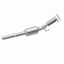 Load image into Gallery viewer, MagnaFlow Exhaust Products 5561377 California CARB Direct-Fit Catalytic Converter for Select Volkswagen Beetle