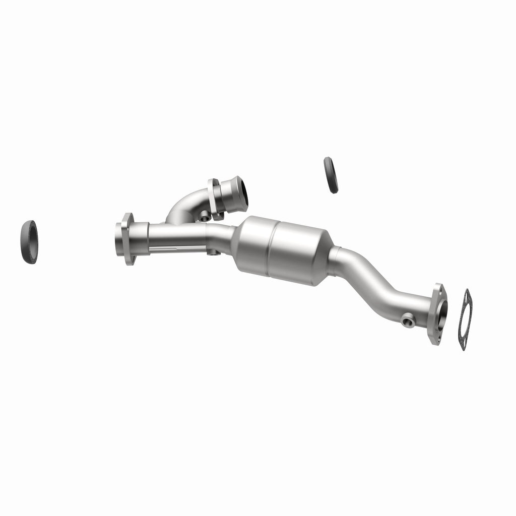 MagnaFlow Exhaust Products 49512 OEM Grade Direct-Fit Catalytic Converter for Select Mitsubishi Montero Sport