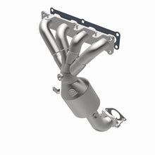 Load image into Gallery viewer, MagnaFlow Exhaust Products 5451159 California CARB Manifold Catalytic Converter for Select Jeep Cherokee
