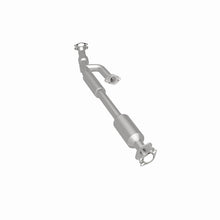 Load image into Gallery viewer, MagnaFlow Exhaust Products 5571534 California CARB Direct-Fit Catalytic Converter for Select Hyundai Tiburon