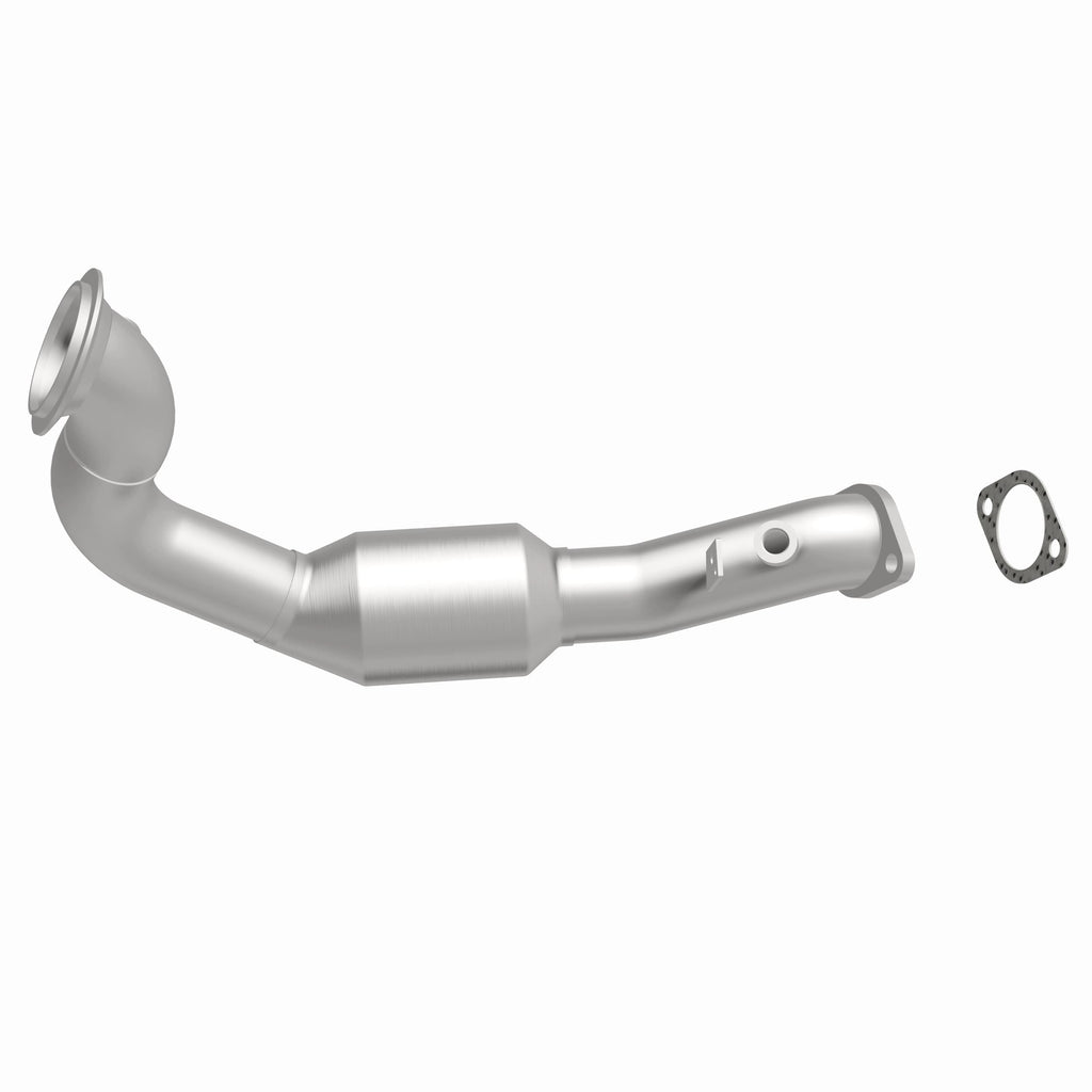 MagnaFlow Exhaust Products 49766 OEM Grade Direct-Fit Catalytic Converter for Select BMW 135i, BMW 335i, BMW 335xi