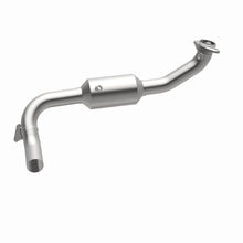 Load image into Gallery viewer, MagnaFlow Exhaust Products 4451166 California CARB Direct-Fit Catalytic Converter for Select Lincoln Navigator