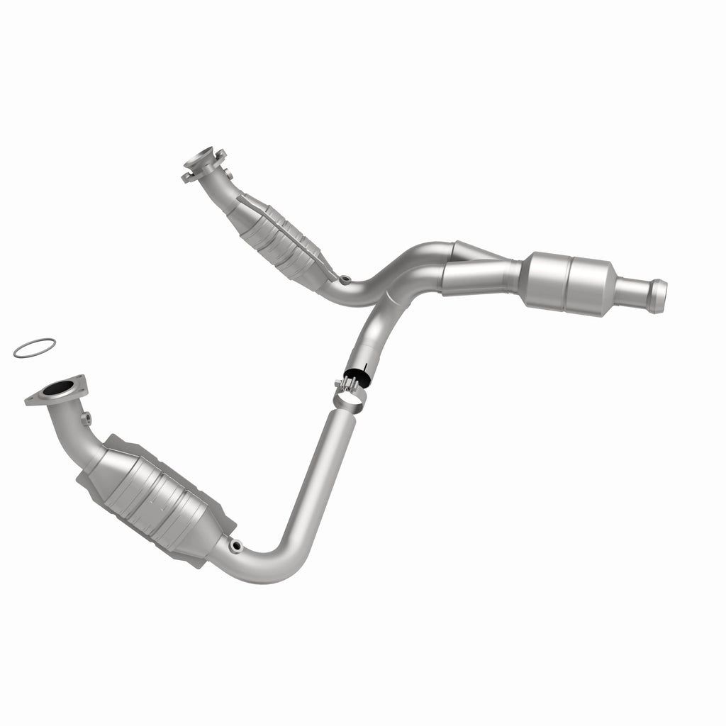 MagnaFlow Exhaust Products 51578 OEM Grade Direct-Fit Catalytic Converter for Select Cadillac Escalade, Chevrolet Avalanche, Chevrolet Silverado 1500, Chevrolet Suburban 1500, Chevrolet Tahoe, GMC Sierra 1500, GMC Yukon, GMC Yukon XL