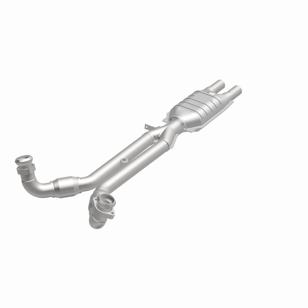 MagnaFlow Exhaust Products 23097 Standard Grade Direct-Fit Catalytic Converter for Select Alfa Romeo GTV-6, Alfa Romeo Milano
