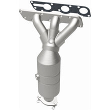Load image into Gallery viewer, MagnaFlow Exhaust Products 50911 HM Grade Manifold Catalytic Converter for Select Suzuki Verona