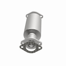 Load image into Gallery viewer, MagnaFlow Exhaust Products 3391757 California CARB Direct-Fit Catalytic Converter for Select Mazda B2000, Nissan 720, Nissan D21