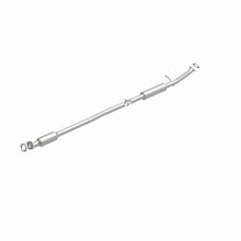 Load image into Gallery viewer, MagnaFlow Exhaust Products 5561542 California CARB Direct-Fit Catalytic Converter for Select Hyundai Tucson