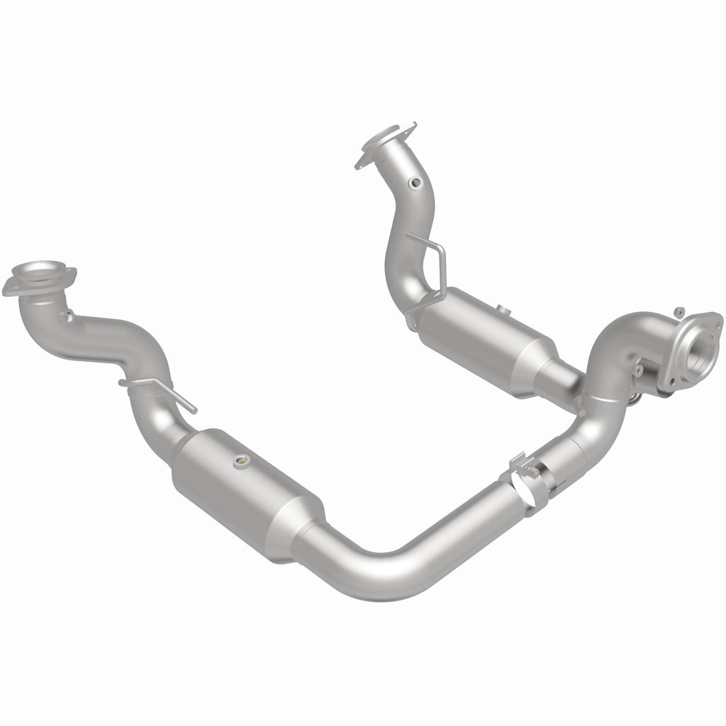 MagnaFlow Exhaust Products 280246 OEM Grade Direct-Fit Catalytic Converter for Select Ford F-250 Super Duty, Ford F-350 Super Duty