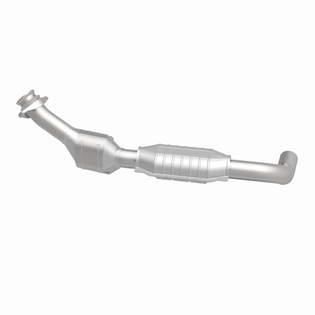 MagnaFlow Exhaust Products 49429 OEM Grade Direct-Fit Catalytic Converter for Select Ford E-150, Ford E-150 Club Wagon, Ford E-150 Econoline, Ford E-150 Econoline Club Wagon, Ford E-250, Ford E-250 Econoline
