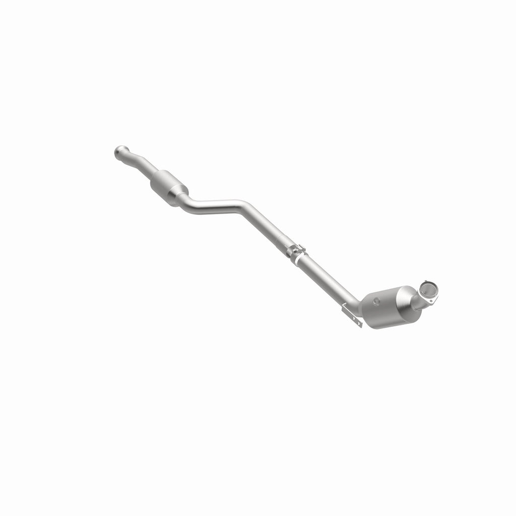 MagnaFlow Exhaust Products 21-492 OEM Grade Direct-Fit Catalytic Converter for Select Mercedes-Benz C300, Mercedes-Benz C350, Mercedes-Benz E350