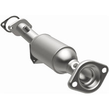 Load image into Gallery viewer, MagnaFlow Exhaust Products 52860 OEM Grade Direct-Fit Catalytic Converter for Select Kia Soul