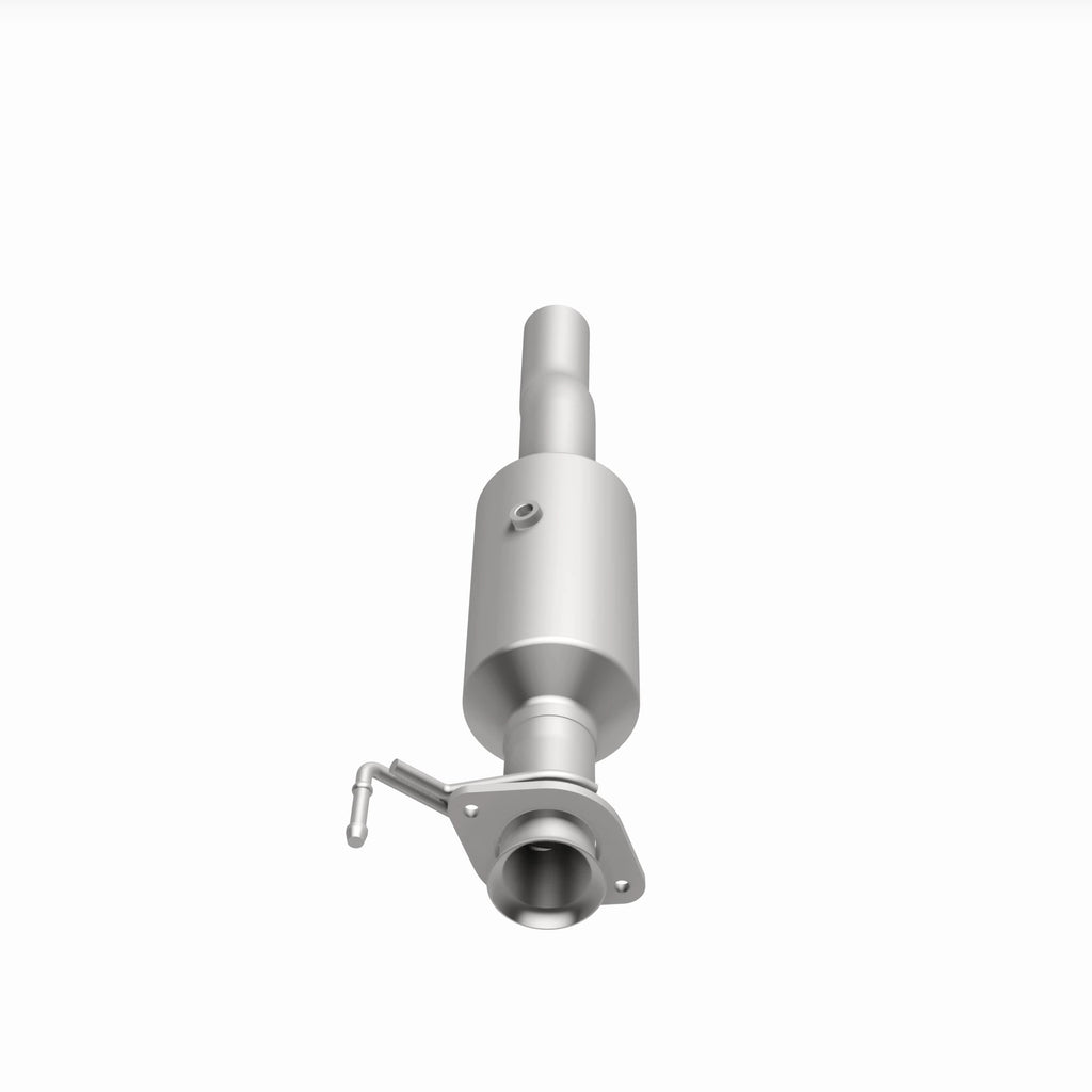 MagnaFlow Exhaust Products 280440 OEM Grade Direct-Fit Catalytic Converter for Select Ford F-350 Super Duty, Ford F-450 Super Duty, Ford F-550 Super Duty