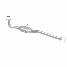Load image into Gallery viewer, MagnaFlow Exhaust Products 49563 OEM Grade Direct-Fit Catalytic Converter for Select Chevrolet Metro, Geo Metro, Suzuki Swift