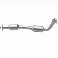 Load image into Gallery viewer, MagnaFlow Exhaust Products 93458 HM Grade Direct-Fit Catalytic Converter for Select Toyota Sequoia, Toyota Tundra