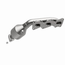 Load image into Gallery viewer, MagnaFlow Exhaust Products 51072 OEM Grade Manifold Catalytic Converter for Select Kia Borrego