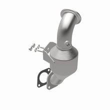 Load image into Gallery viewer, MagnaFlow Exhaust Products 5551837 California CARB Direct-Fit Catalytic Converter for Select Ford Edge, Ford Explorer