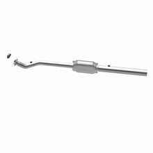 Load image into Gallery viewer, MagnaFlow Exhaust Products 4451413 California CARB Direct-Fit Catalytic Converter for Select Chevrolet Express 1500, Chevrolet Express 2500, Chevrolet Express 3500, Chevrolet G30, GMC G3500, GMC Savana 1500, GMC Savana 2500, GMC Savana