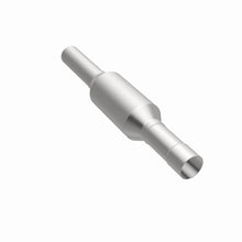 Load image into Gallery viewer, MagnaFlow Exhaust Products 23221 Standard Grade Direct-Fit Catalytic Converter for Select Jeep Cherokee, Jeep Grand Cherokee, Jeep Wrangler