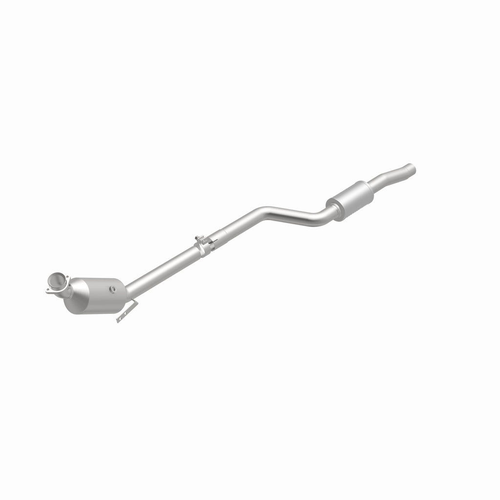 MagnaFlow Exhaust Products 21-498 OEM Grade Direct-Fit Catalytic Converter for Select Mercedes-Benz C300
