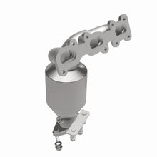 Load image into Gallery viewer, MagnaFlow Exhaust Products 5451218 California CARB Manifold Catalytic Converter for Select Lincoln MKT