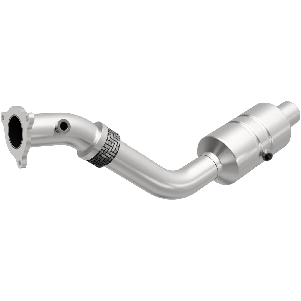 MagnaFlow Exhaust Products 49526 OEM Grade Direct-Fit Catalytic Converter for Select Chrysler Pacifica
