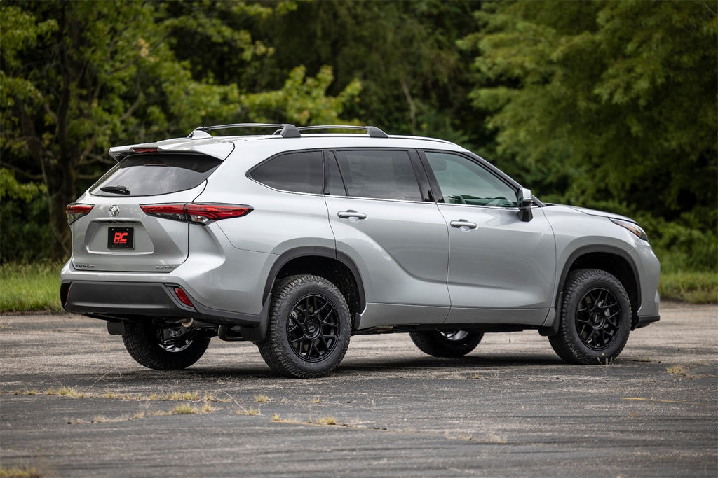 Rough Country 73700 Suspension Lift Kit for Select Toyota Highlander