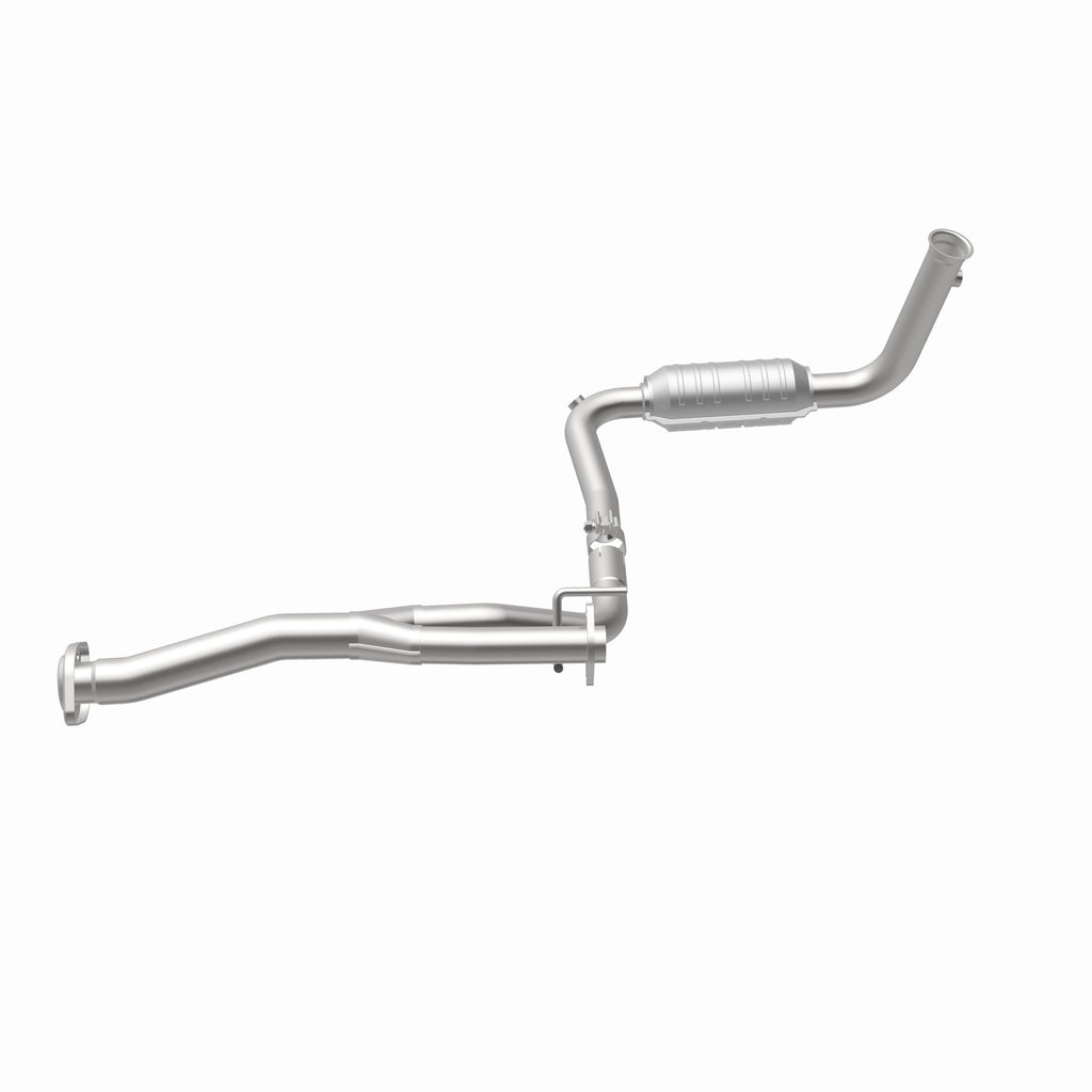 MagnaFlow Exhaust Products 49582 OEM Grade Direct-Fit Catalytic Converter for Select Jeep Liberty