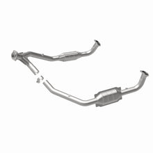 Load image into Gallery viewer, MagnaFlow Exhaust Products 93691 Standard Grade Direct-Fit Catalytic Converter for Select Land Rover Defender 110, Land Rover Defender 90, Land Rover Discovery