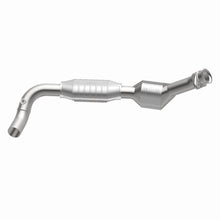 Load image into Gallery viewer, MagnaFlow Exhaust Products 447158 California CARB Direct-Fit Catalytic Converter for Select Ford E-150, Ford E-150 Club Wagon, Ford E-150 Econoline, Ford E-150 Econoline Club Wagon, Ford E-250, Ford E-250 Econoline