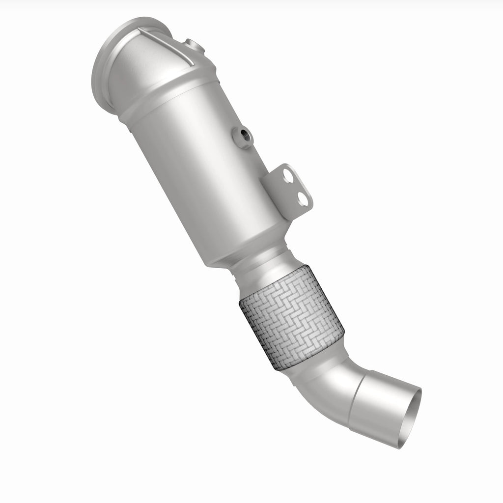 MagnaFlow Exhaust Products 6561549 California CARB Direct-Fit Catalytic Converter for Select BMW 340i, BMW 340i GT xDrive, BMW 340i xDrive, BMW 440i, BMW 440i Gran Coupe, BMW 440i xDrive, BMW 440i xDrive Gran Coupe, BMW 740i, BMW 740i xDrive