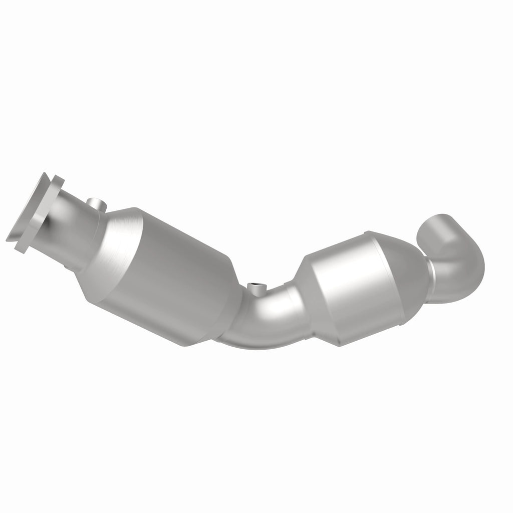 MagnaFlow Exhaust Products 280267 OEM Grade Direct-Fit Catalytic Converter for Select Ford Expedition, Ford F-150, Lincoln Navigator