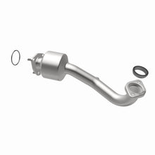 Load image into Gallery viewer, MagnaFlow Exhaust Products 21-979 OEM Grade Direct-Fit Catalytic Converter for Select Honda HR-V