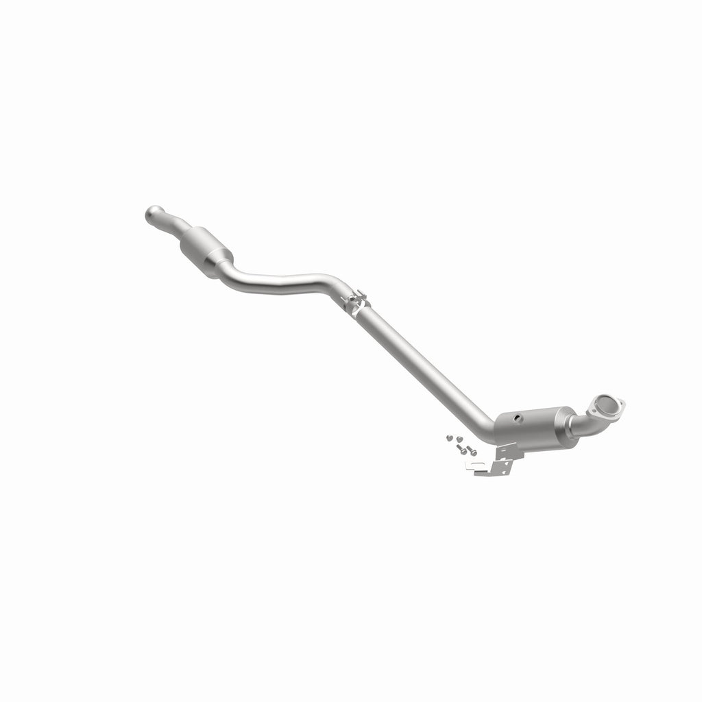 MagnaFlow Exhaust Products 21-447 OEM Grade Direct-Fit Catalytic Converter for Select Mercedes-Benz C300, Mercedes-Benz E350, Mercedes-Benz E400, Mercedes-Benz GLK350
