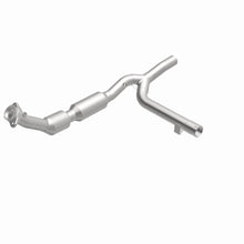 Load image into Gallery viewer, MagnaFlow Exhaust Products 4583622 California CARB Direct-Fit Catalytic Converter for Select Ford F-150