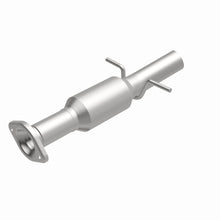 Load image into Gallery viewer, MagnaFlow Exhaust Products 52537 OEM Grade Direct-Fit Catalytic Converter for Select Toyota Highlander