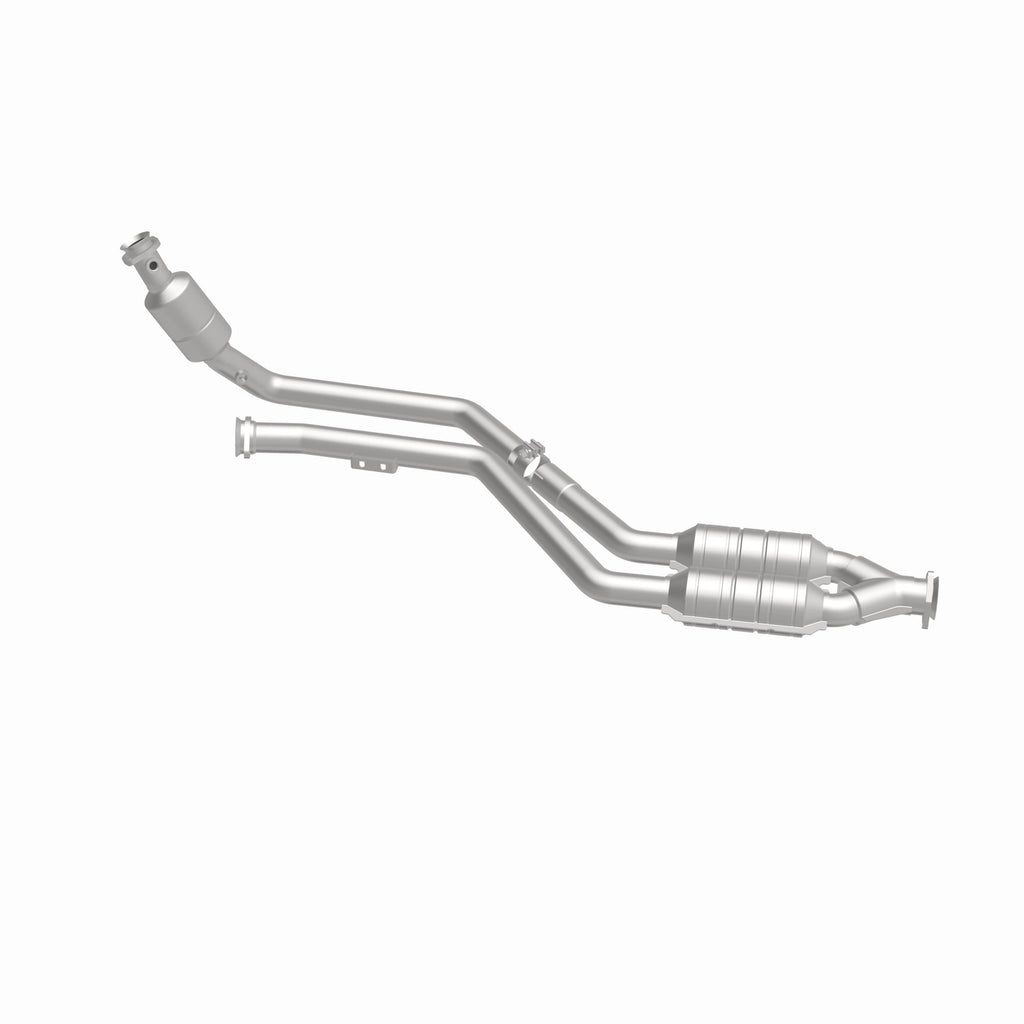 MagnaFlow Exhaust Products 444059 California CARB Direct-Fit Catalytic Converter for Select Mercedes-Benz CLK320