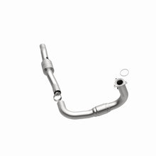 Load image into Gallery viewer, MagnaFlow Exhaust Products 447261 California CARB Direct-Fit Catalytic Converter for Select Chevrolet Silverado HD, GMC Sierra HD