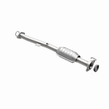 Load image into Gallery viewer, MagnaFlow Exhaust Products 49115 OEM Grade Direct-Fit Catalytic Converter for Select Chevrolet Tracker, Suzuki Vitara