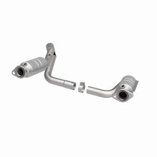 Load image into Gallery viewer, MagnaFlow Exhaust Products 24398 HM Grade Direct-Fit Catalytic Converter for Select Dodge Dakota, Mitsubishi Raider
