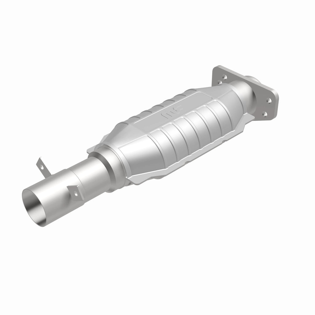 MagnaFlow Exhaust Products 93486 Standard Grade Direct-Fit Catalytic Converter for Select Chevrolet S10, Chevrolet S10 Blazer, GMC Jimmy, GMC S15, GMC S15 Jimmy, GMC Sonoma, GMC Syclone, GMC Typhoon, Oldsmobile Bravada