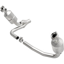 Load image into Gallery viewer, MagnaFlow Exhaust Products 93610 HM Grade Direct-Fit Catalytic Converter for Select Dodge Dakota