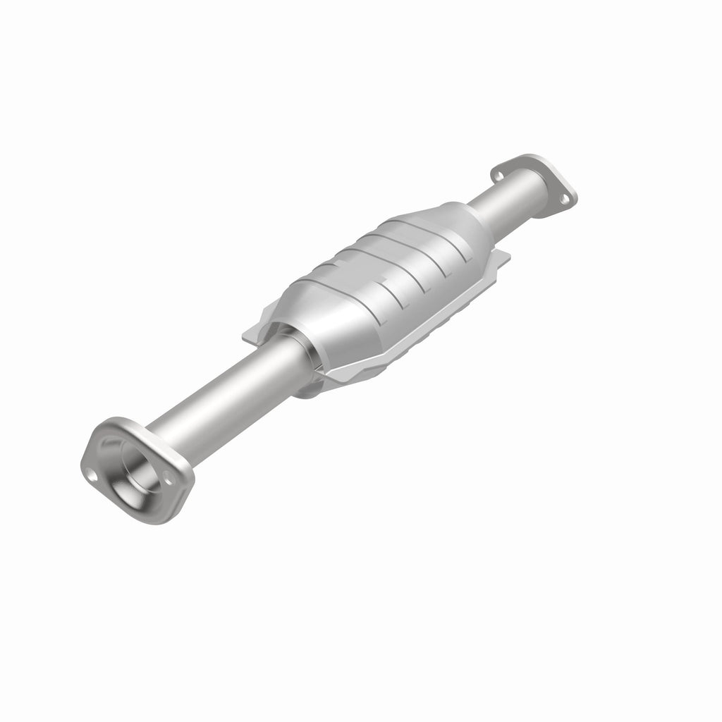 MagnaFlow Exhaust Products 49570 OEM Grade Direct-Fit Catalytic Converter for Select Mitsubishi Montero Sport