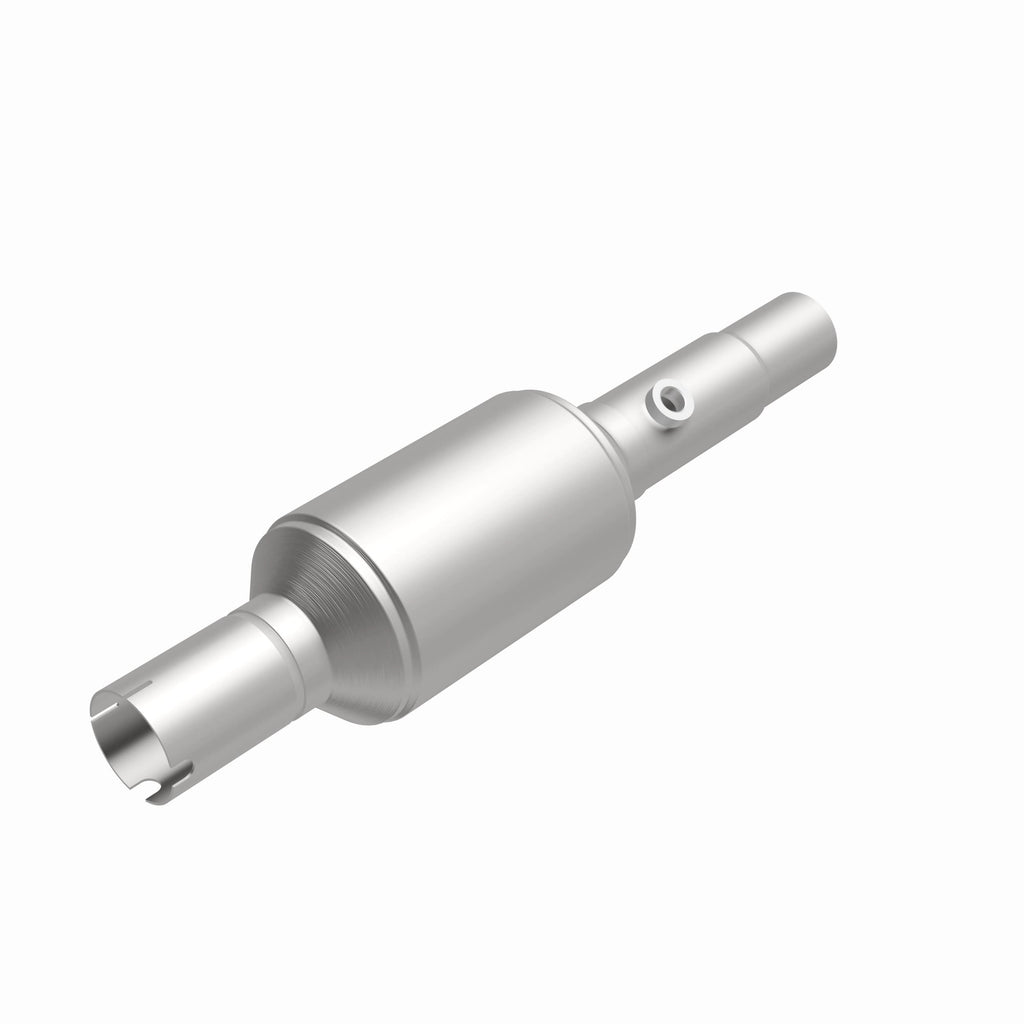 MagnaFlow Exhaust Products 23226 HM Grade Direct-Fit Catalytic Converter for Select Jeep Cherokee, Jeep Grand Cherokee