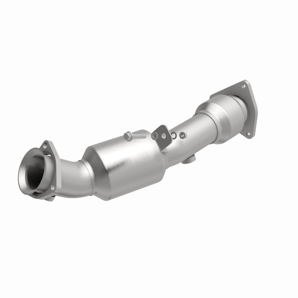 MagnaFlow Exhaust Products 51129 OEM Grade Direct-Fit Catalytic Converter for Select Volkswagen Touareg