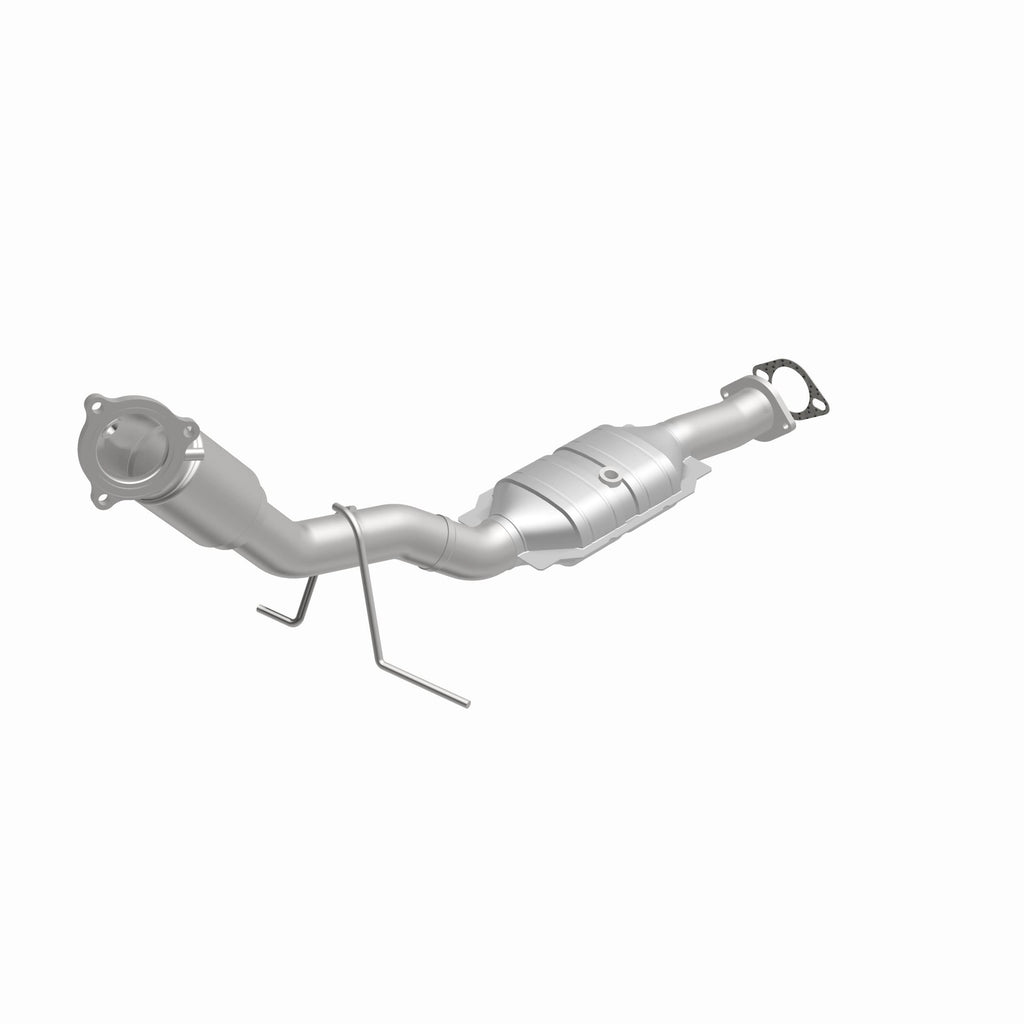 MagnaFlow Exhaust Products 51477 OEM Grade Direct-Fit Catalytic Converter for Select Volvo S60, Volvo V70, Volvo XC70
