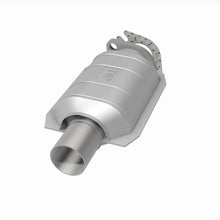 Load image into Gallery viewer, MagnaFlow Exhaust Products 441032 California CARB Direct-Fit Catalytic Converter for Select Ford Taurus